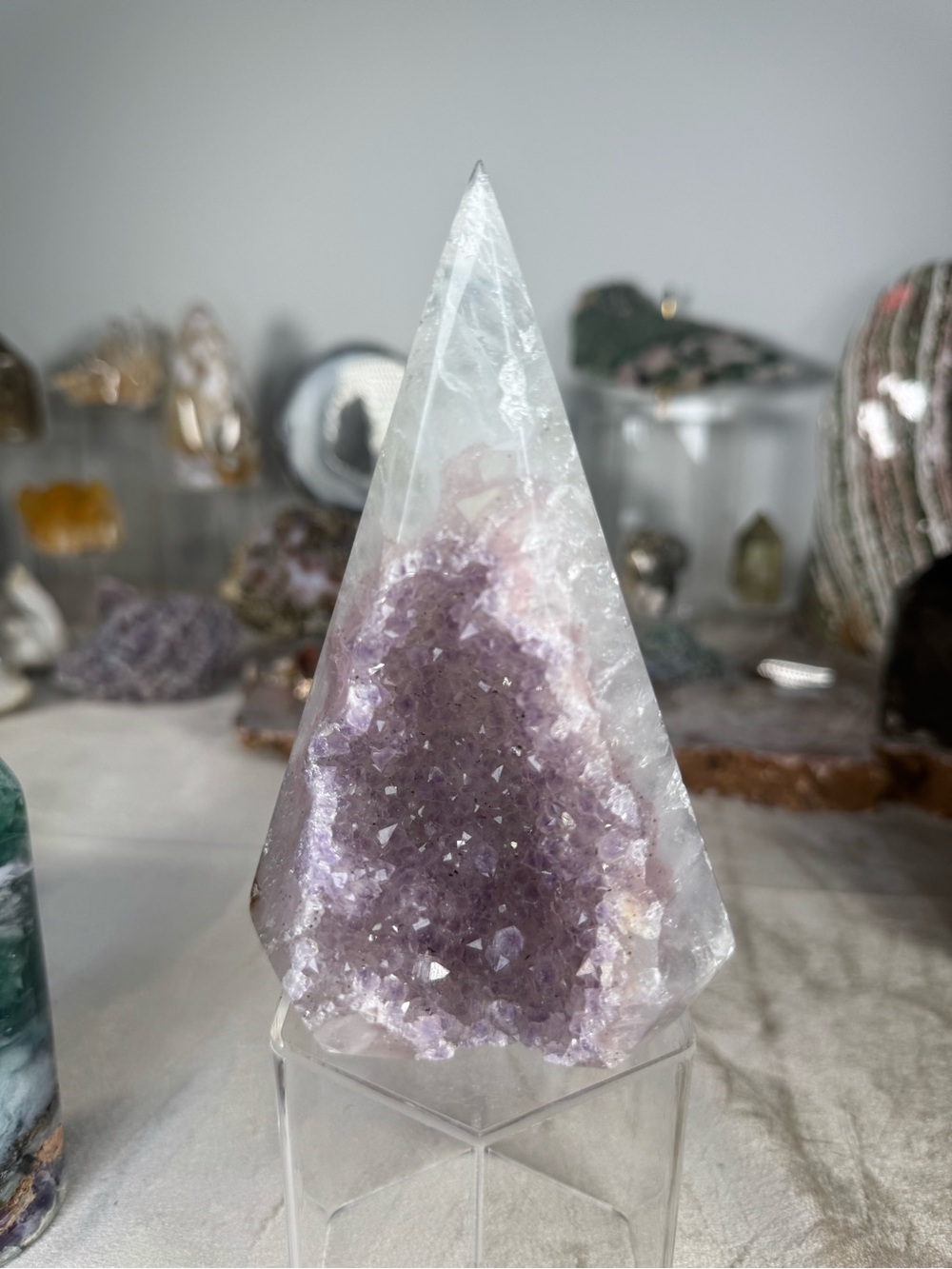 Amethyst Diamond Druzy Tower – Diamond Shape Crystal Brazil